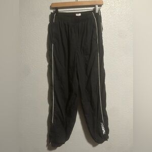 aritzia TNA cargo pants